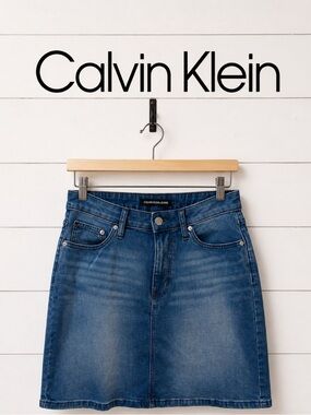 CALVIN KLEIN JEANS Blue Denim Mini Skirt Size 8